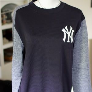 NEW YORK YANKEES AUTHENTIC PULL OVER SWEATER